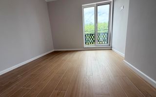 Bucovăț-Duplex 4 Camere-La Cheie - Poză 12