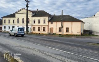 Proprietate tip conac, teren 4468 mp, oras Lipova - Poză 5