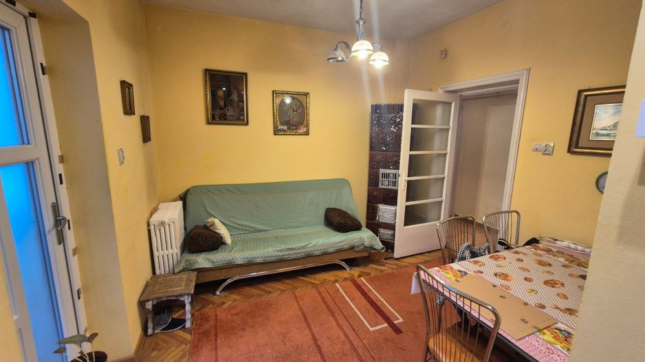 Vand casa 2 camere Moroasa - Poză 5
