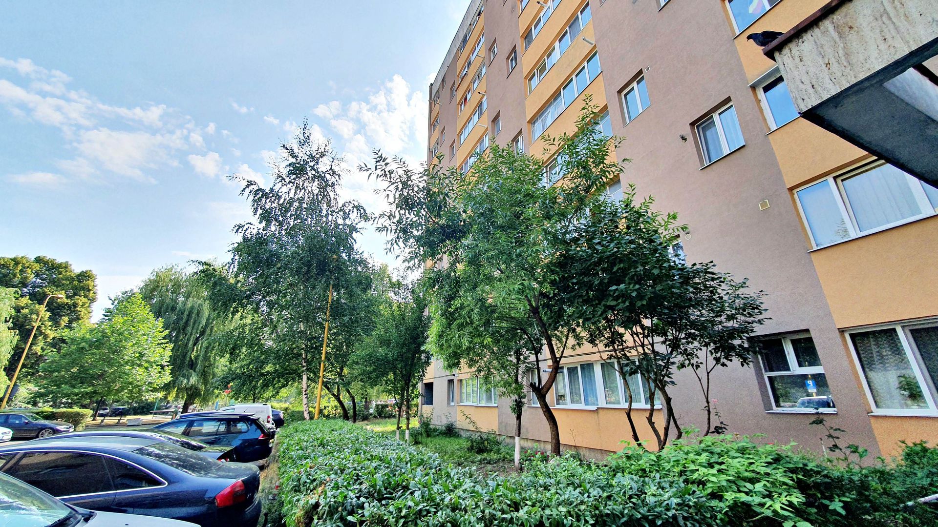 Calea Bucuresti, garsoniera cf I etaj 4/9 libera,semimobilata - Poză 9