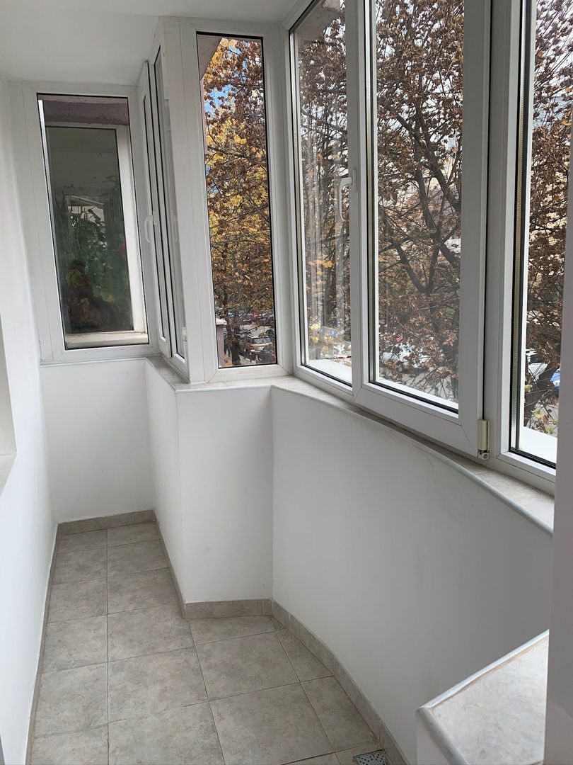 De Inchiriat  apartament 3 camere Piata Victoriei, sector 1 - Poză 19