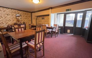 Restaurant - Cafenea De  Vanzare In Onesti - Zona centrala - Poză 3