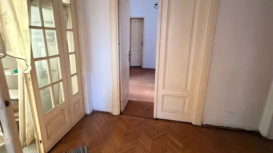 URGENT!, VILA SINGUR CURTE, POZITIE PE COLT, GARAJ, NEGOCIABIL - Poză 12
