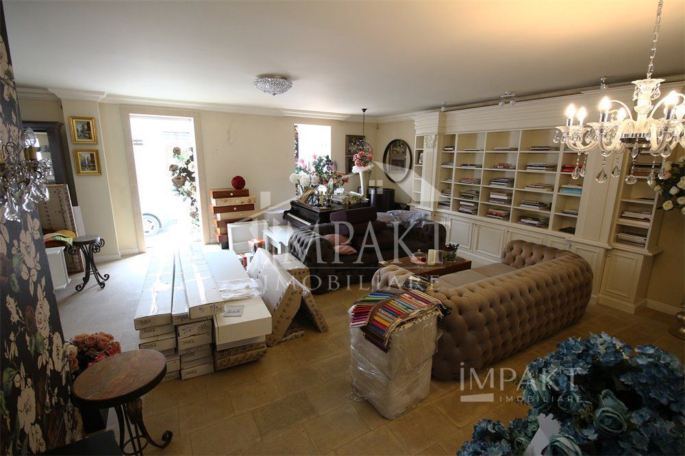 Spatiu situat in zona Semicentrala, 120 mp, cu acces stradal - Poză 4