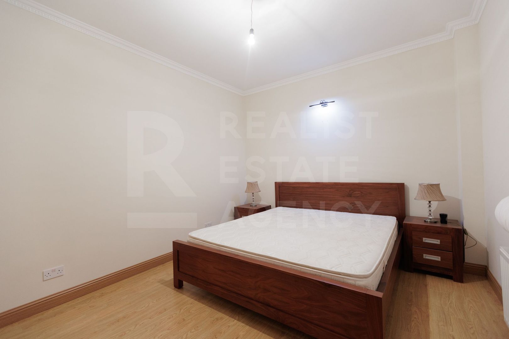 Chirie, casă, 2 nivele, 7 camere, str. Mihai Boț, Buiucani - Poză 10