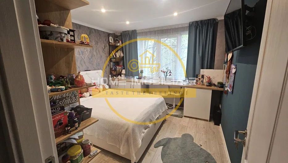 Apartament cu 3 camere/ 72mp/ zona Tatarasi - Poză 5