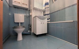Zonă bună! Vânzare apartament cu 3 camere, micro 6- Târgoviște! - Poză 11