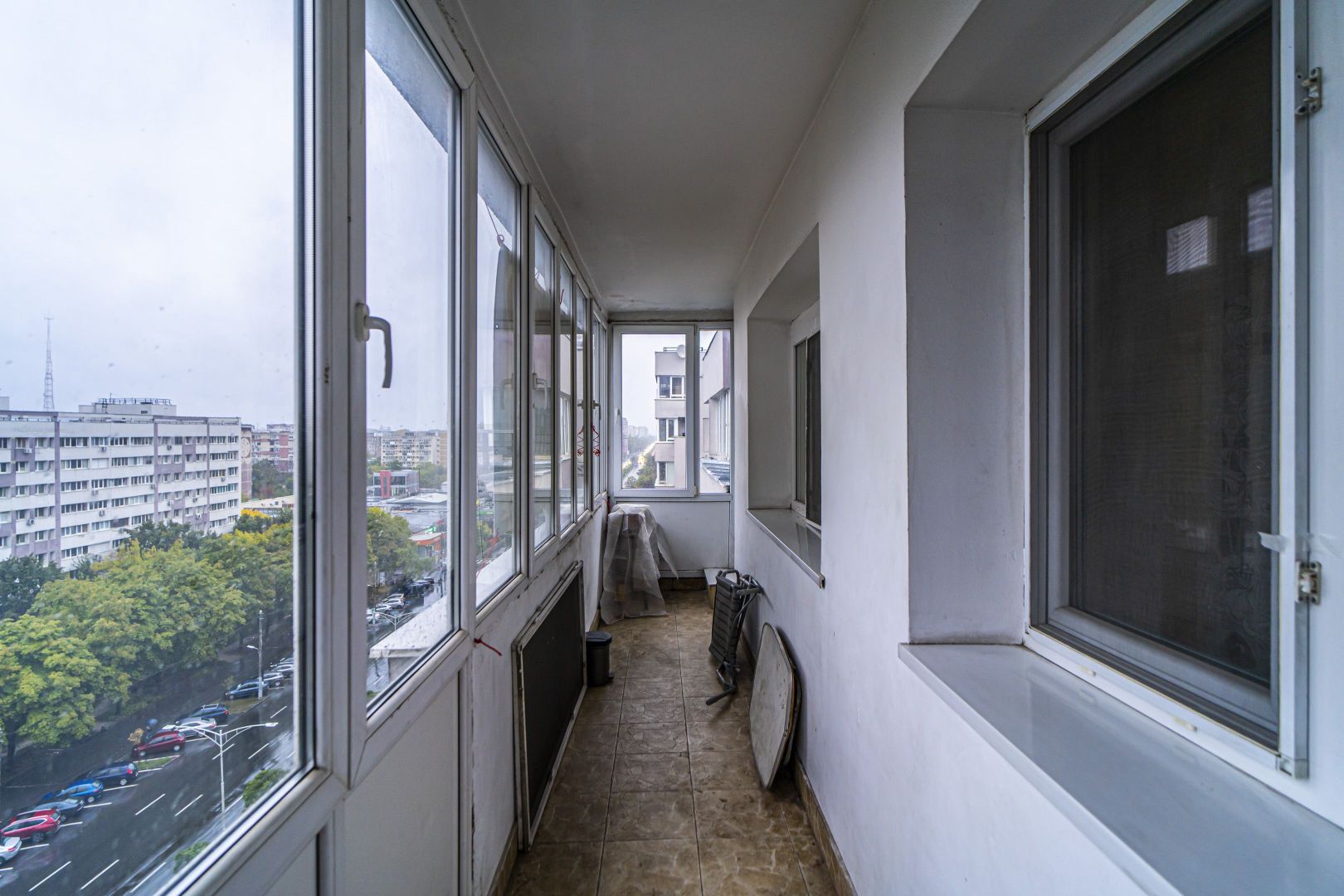Apartament deosebit, piata Veteranilor, bloc stradal, reabilitat, bucatarie 10mp - Poză 10