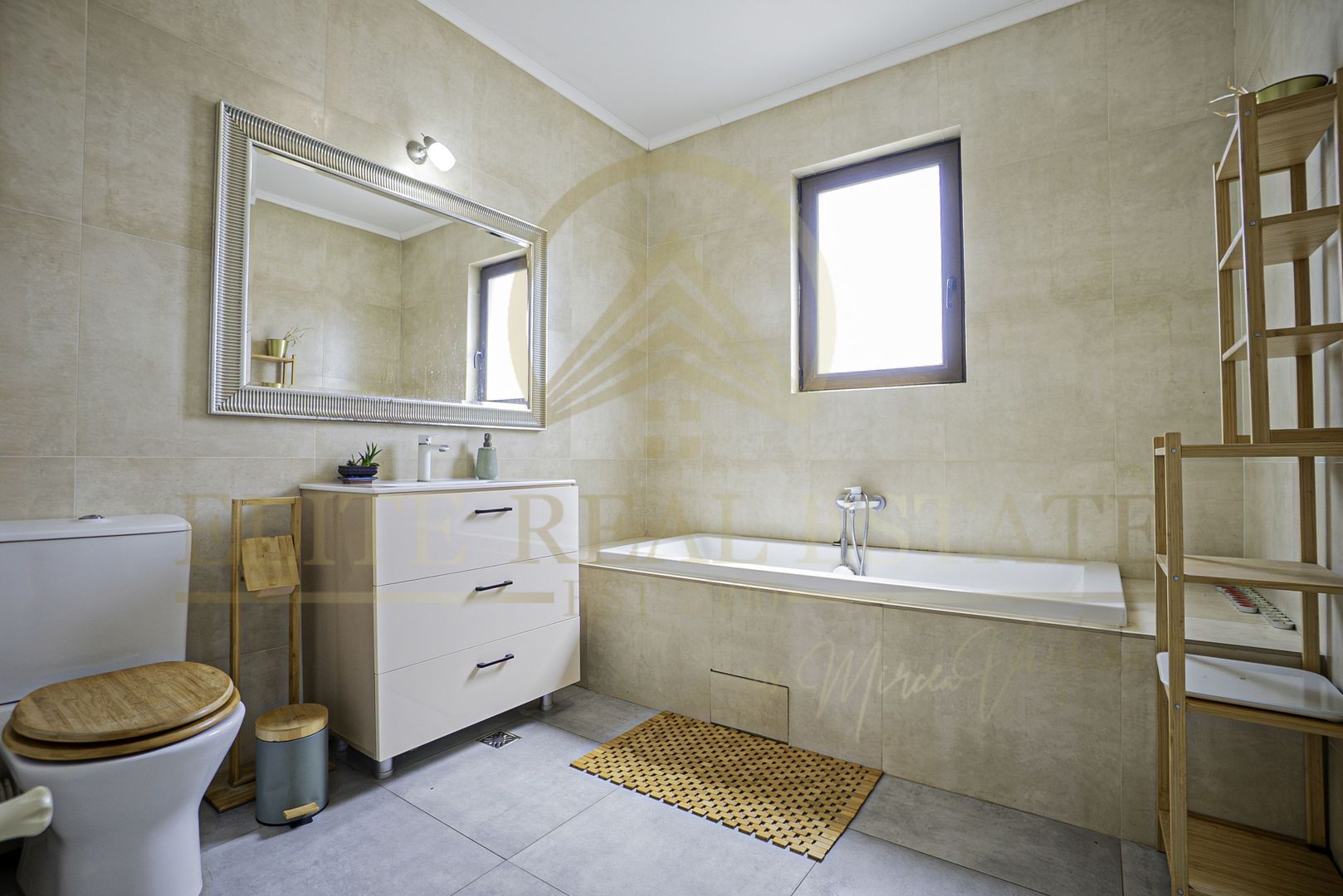 Penthouse 3 camere, 100 mp, Terasa 50 mp, Lift direct in apartament - Poză 11
