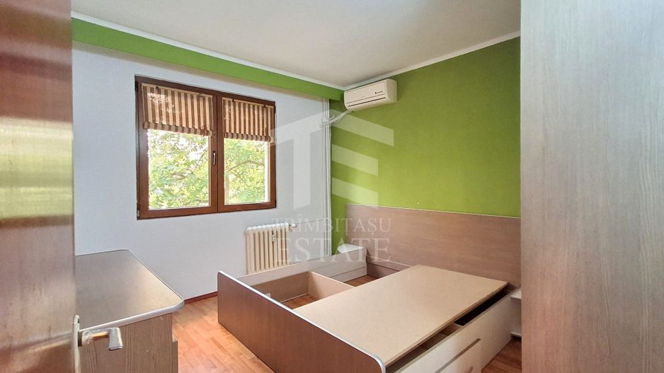 Apartament 3 camere decomandat | Locație excelentă | Bd. Chișinău 21 - Poză 13