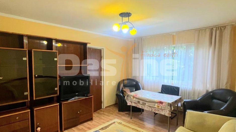 De vânzare apartament cu 3 camere- zona Tomis Nord - Poză 3