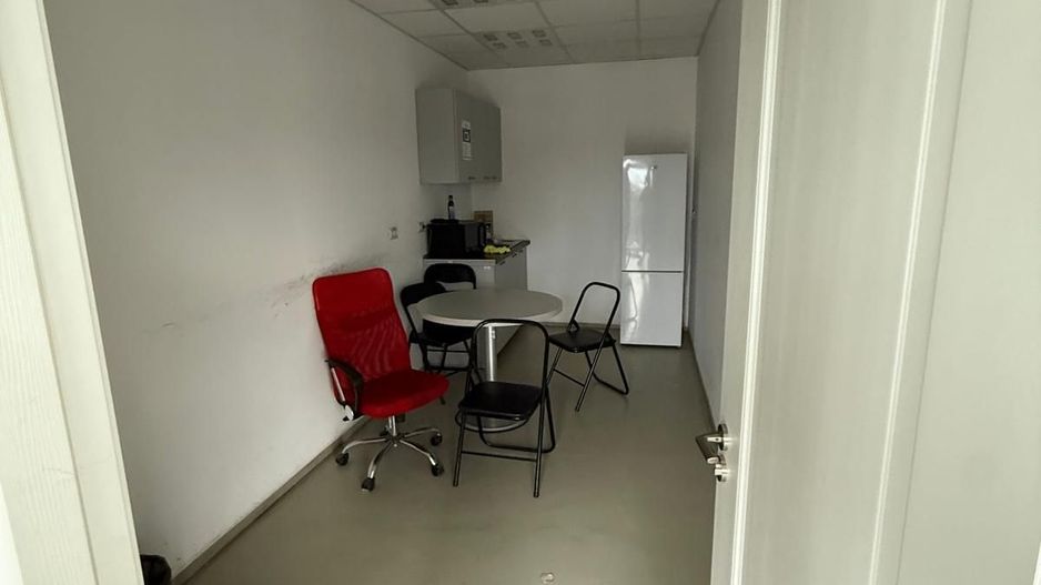 De vanzare hală de 2.450 mp cu Chirie Garantată Mogosoaia - Poză 19