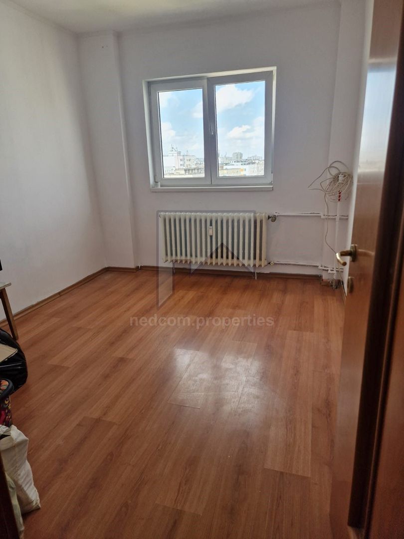 Vanzare apartament 4 camere - Dumbrava Noua - Poză 6