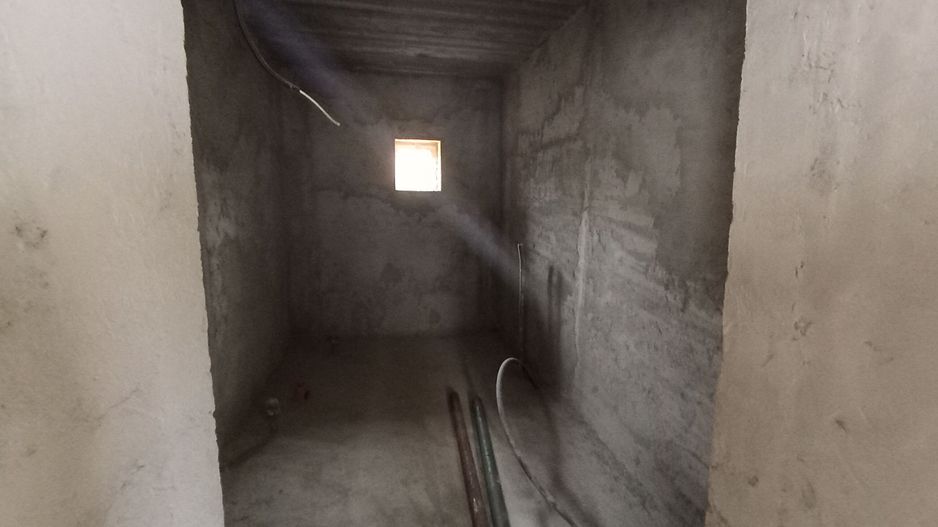 Casa Individuala Suprafete Generoase, Teren Mare, La Rosu - Poză 14