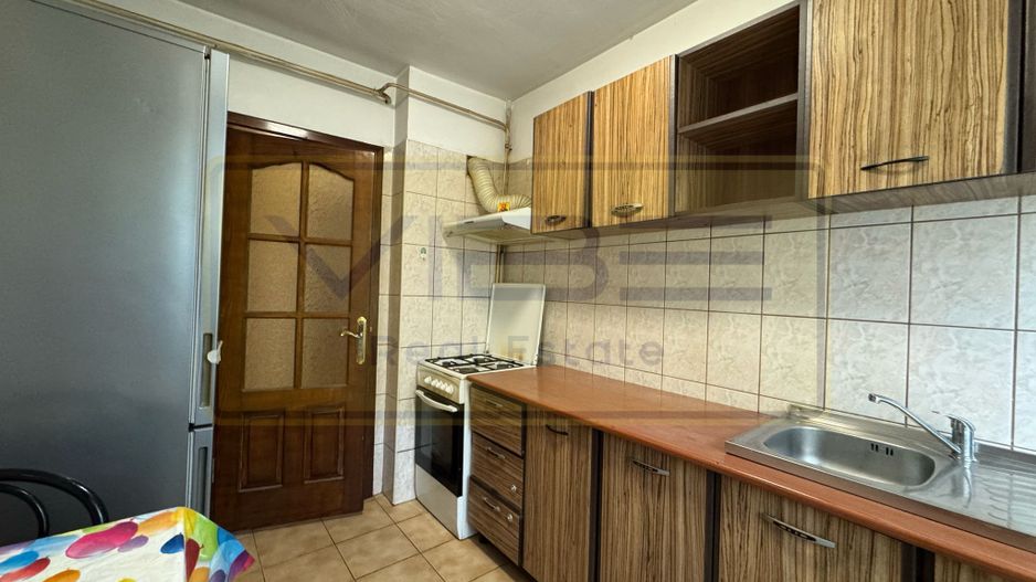Apartament 2 camere decomandate si living Podu Ros - Poză 12