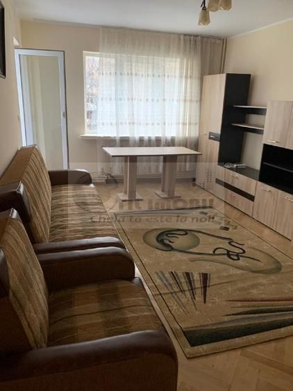 Apartament 3 camere Copou, Colegiul Negruzzi- 580 EURO - Poză 4