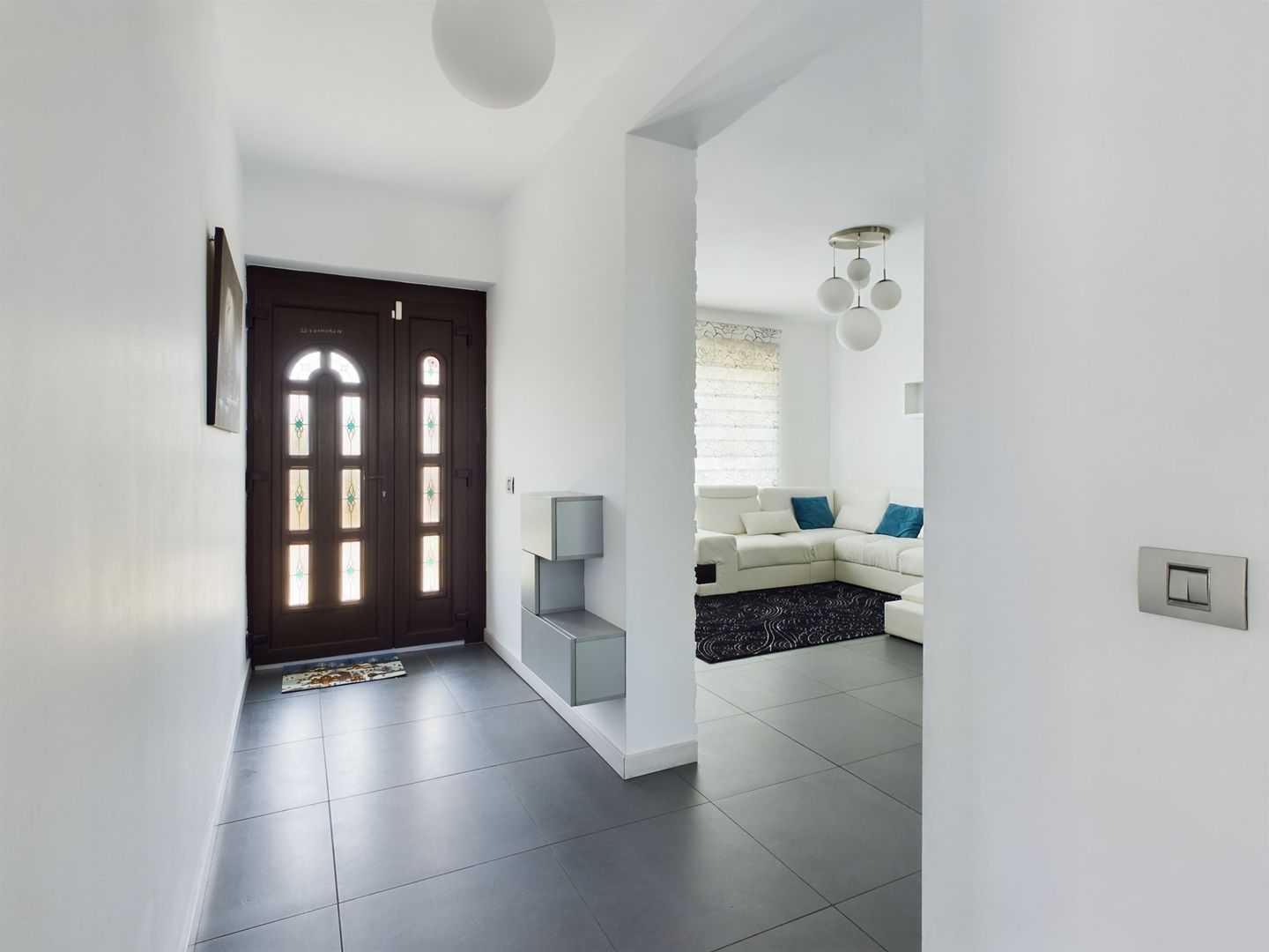 Vilă modernă cu 5 camere în Curtici - Poză 6