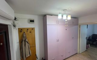 1 camera, decomandat | etaj 2 | centrala proprie | balcon | zona excelenta - Poză 2