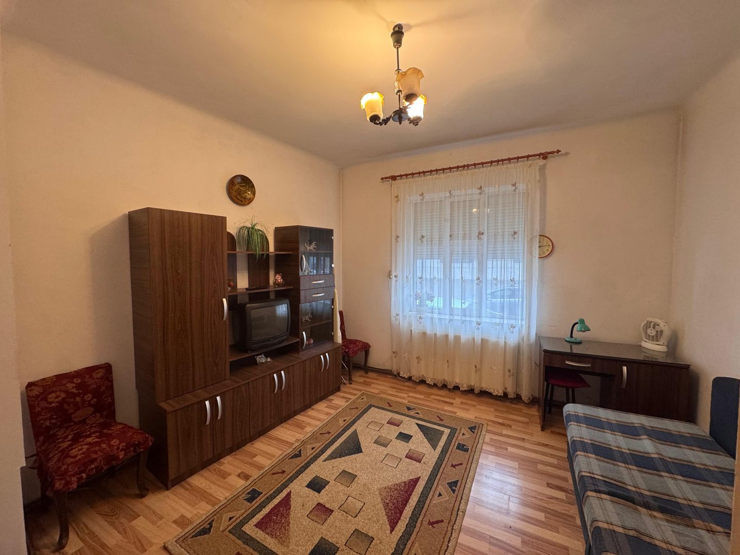 Apartament 2 Camere- Vila Interbelica - Cuza Voda - Poză 1