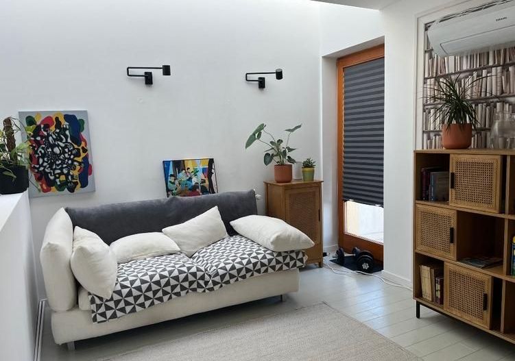 Locuinta spatioasa in triplex - Poză 13