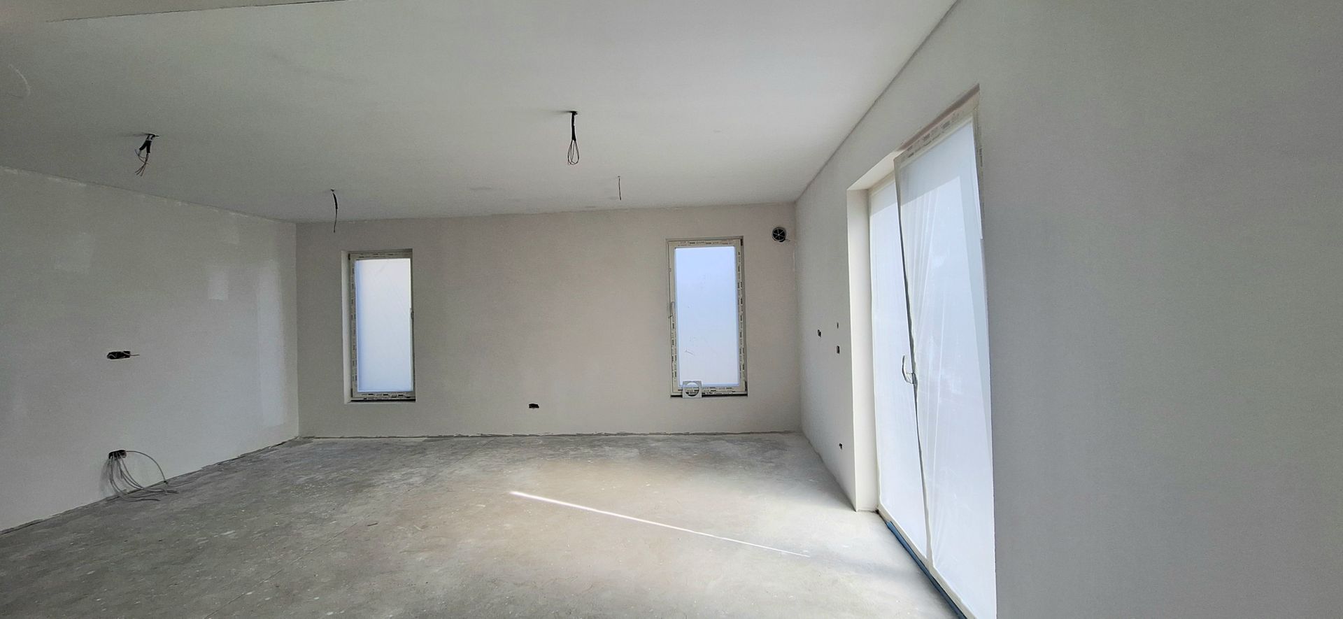 Casa cu garaj- contructie tip duplex - Poză 18