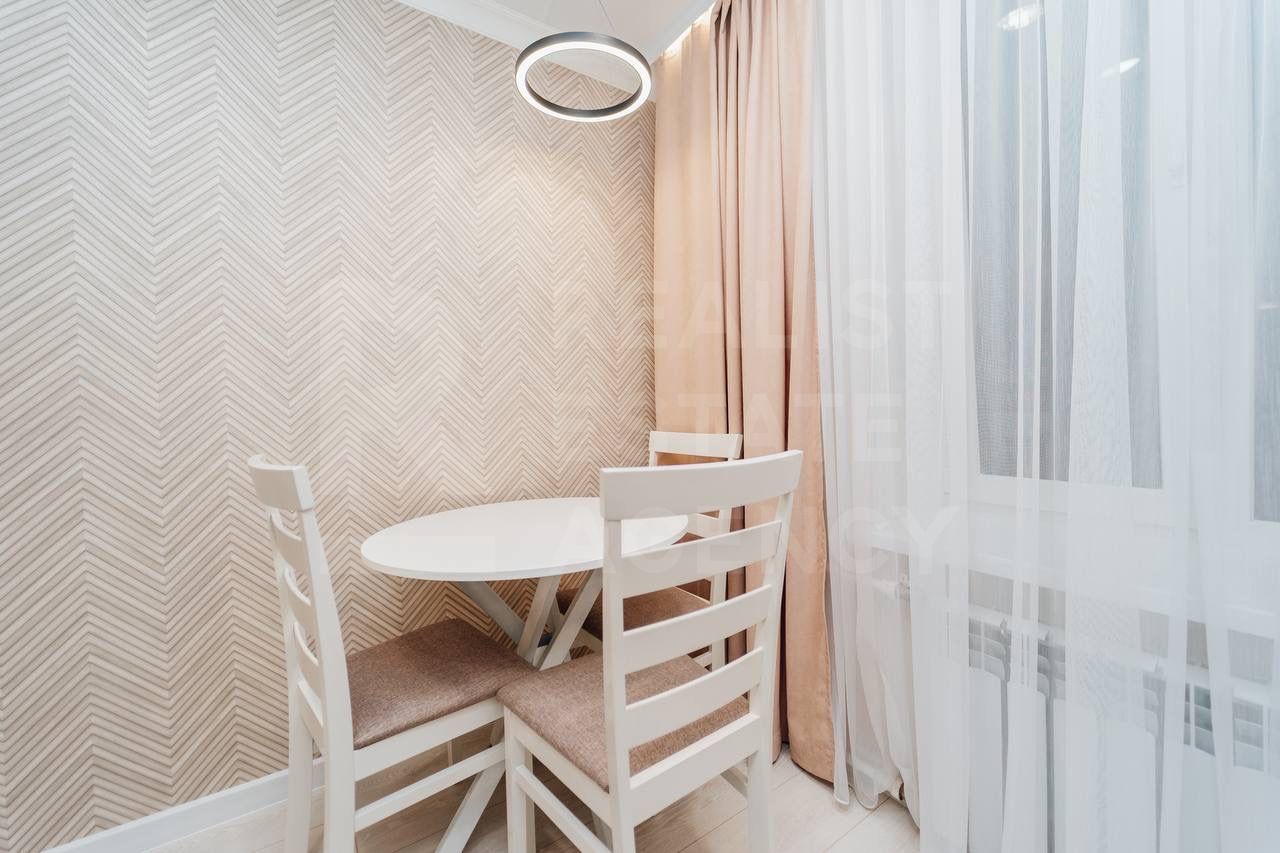 Vânzare, apartament, 2 camere + living, str. Saharov, Râșcani - Poză 4