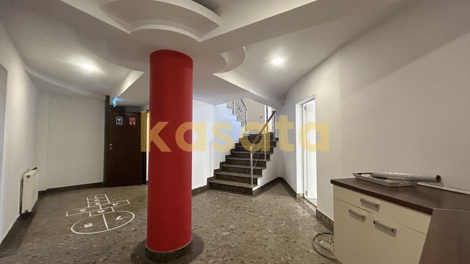 Cladire Birouri I Zona Marriott I parter si etaj 1 I 270 util - Poză 17
