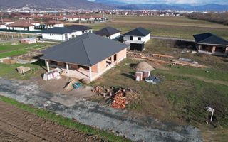 Casa la roșu 242 Mp Utili / Sat Săsar - Poză 8