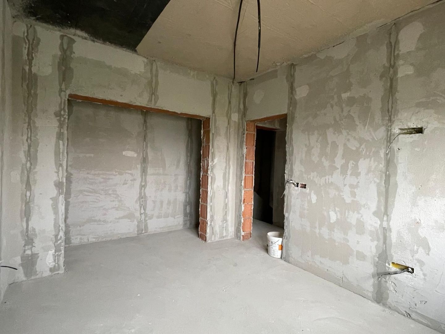 Duplex 3 dormitoare - 3 bai - Mosnita Noua - Poză 7