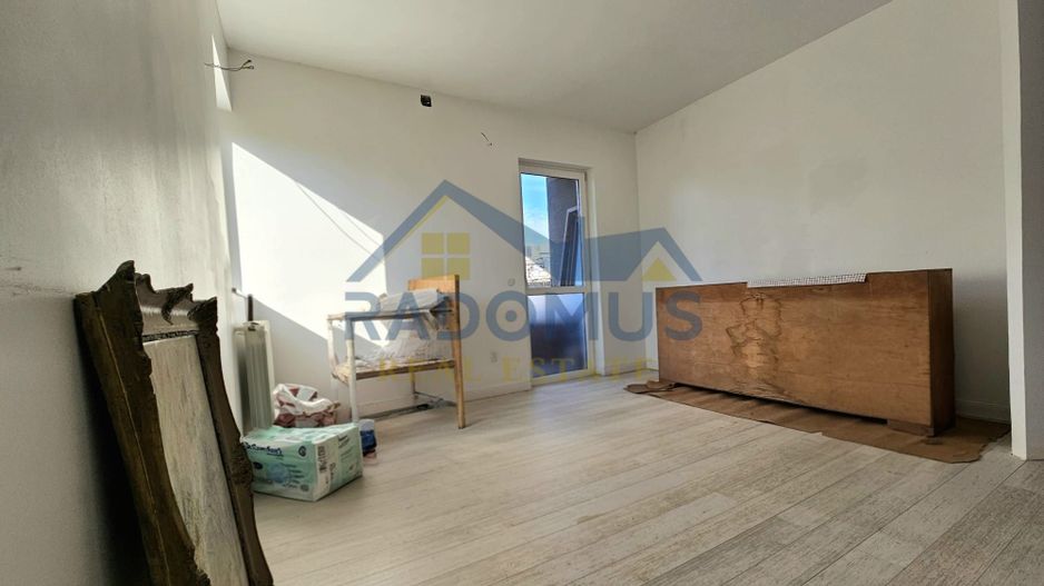 Ap. 4 cam. cu curte proprie+boxă– Str. Diligenței  - Central-Ploiești - Poză 7