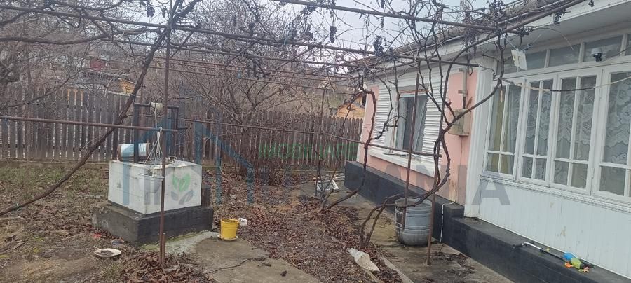 Casă bătrânească cu teren în centrul satului Goruni, comuna Tomești, județul Iași - Poză 7