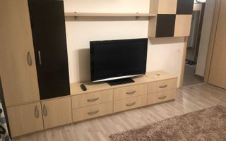 3 camere decomandat, centrala proprie, parcare, etaj 1 - Poză 3