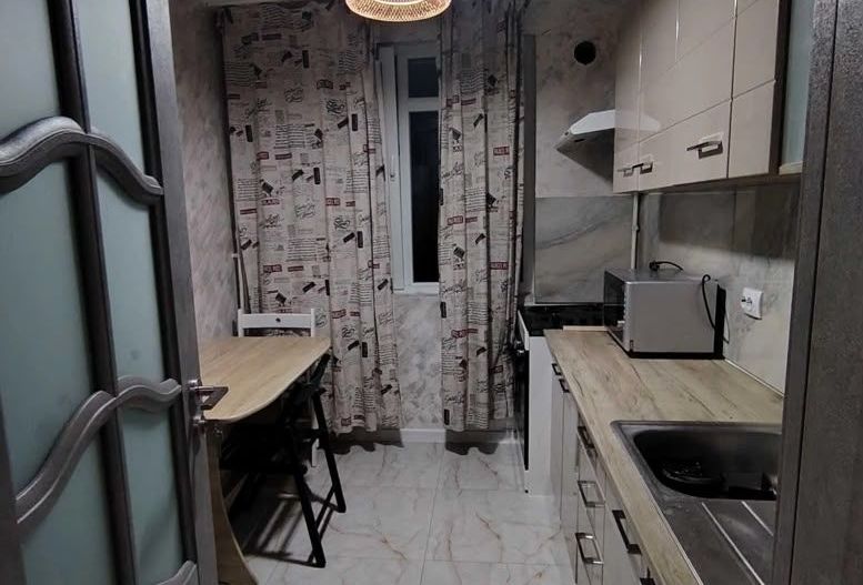 AP. 3 CAMERE -TITAN, BLOC REABILITAT, BUCATARIE INCHISA, MODERN - Poză 4