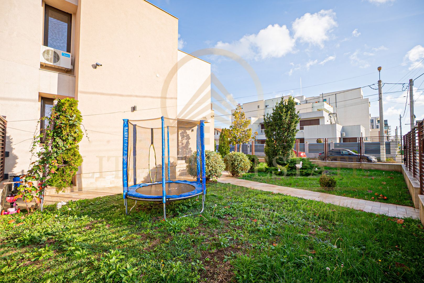 Vilă 5 camere | aproape de mare | alternativă reală la Constanța - Poză 26