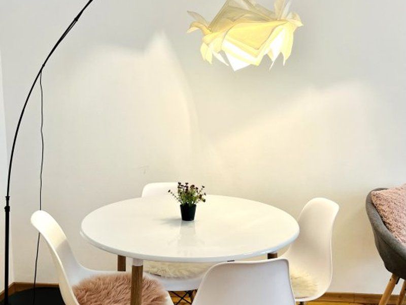 Apartament 2 camere, stil boem și elegant,  chirie icu vedere la Operă - Poză 3