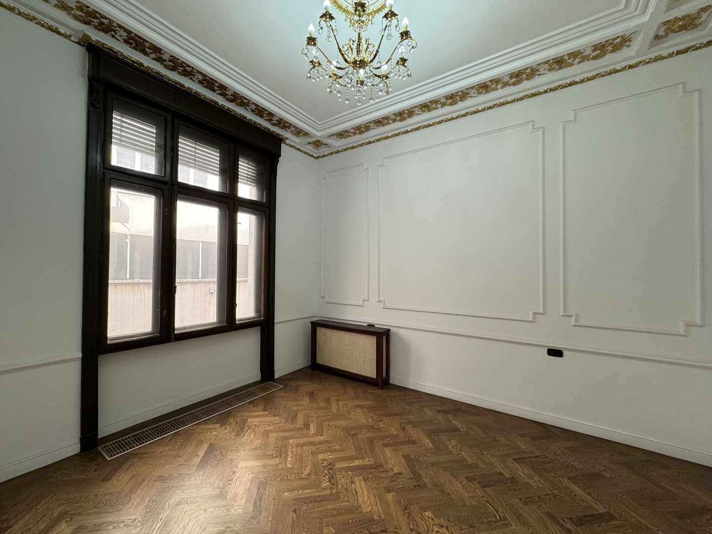 Universitate 20 camere arhitectura interbelica garaj curte piscina - Poză 9