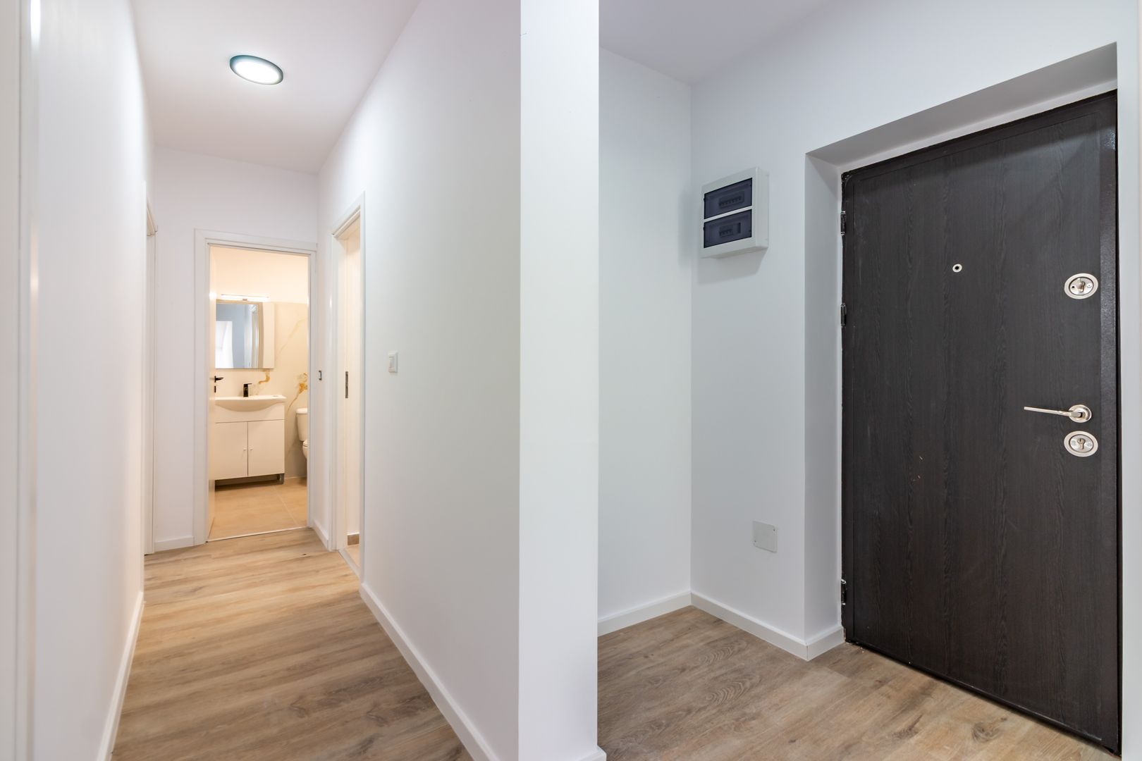 Apartament 3 camere vanzare Chiajna - Poză 9