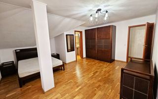 Apartament 4 camere, 3 bai, 137 mp utili, cu garaj, Cetate, zona Piata - Poză 13