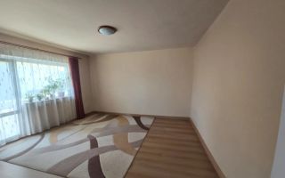 Apartament spațios cu 2 camere - zona Sântana de Mureș - Poză 2