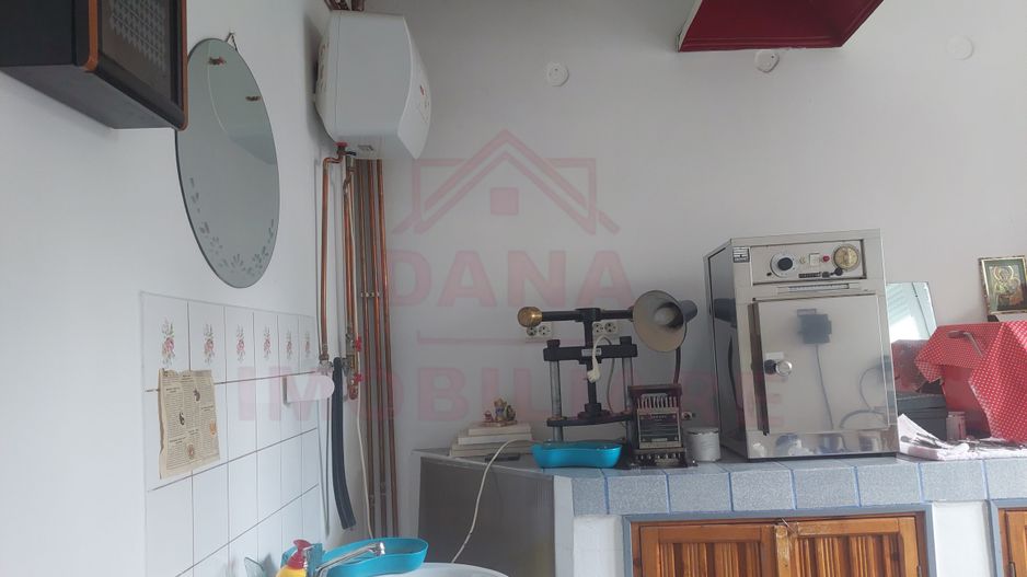 SPAȚIU COMERCIAL ÎN OȚELU-ROȘU/JUD.CARAȘ-SEVERIN - Poză 3