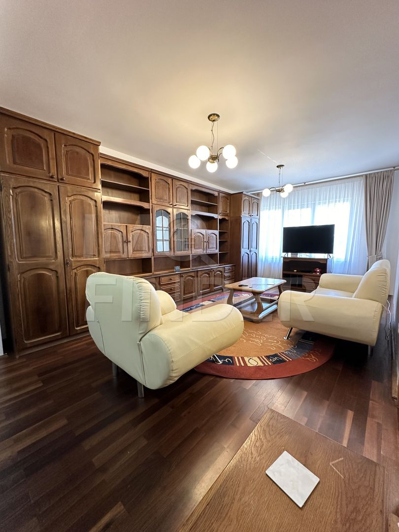 Apartament 3 camere + living,  Buna Ziua, garaj - Poză 17