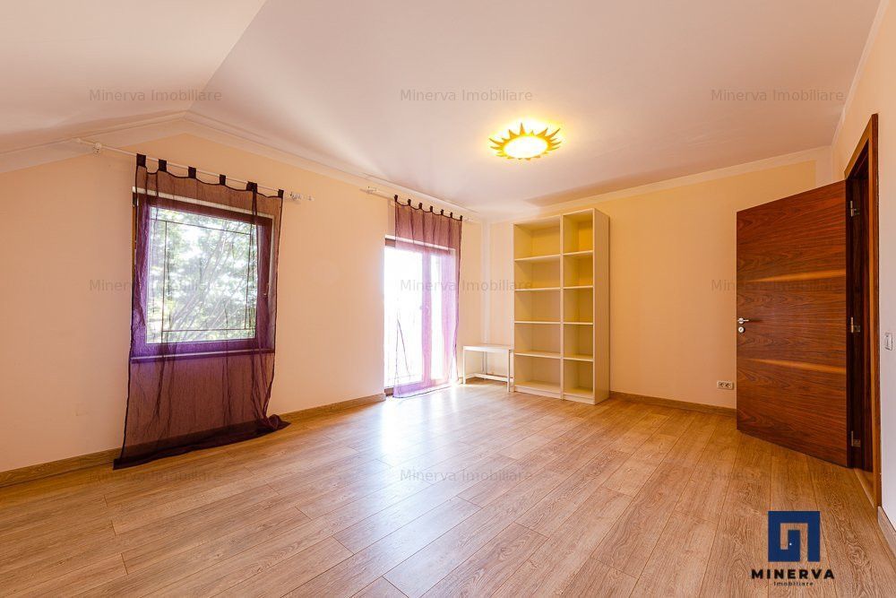 Vila cu teren foarte mare | SAG | pretabila gradinita, club activitati diverse - Poză 16