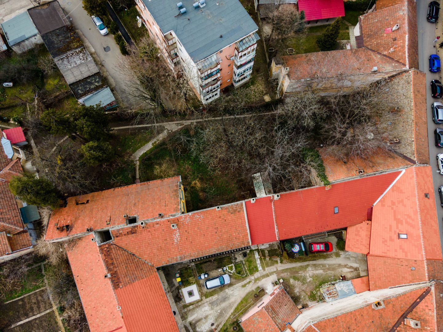 Casă ultracentrală cu teren de 1.474 mp Arad - Poză 3