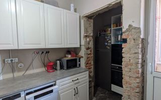 Apartament în bloc tip vilă balcon si beci– Astra, Brașov | Etaj 2/2 - Poză 6