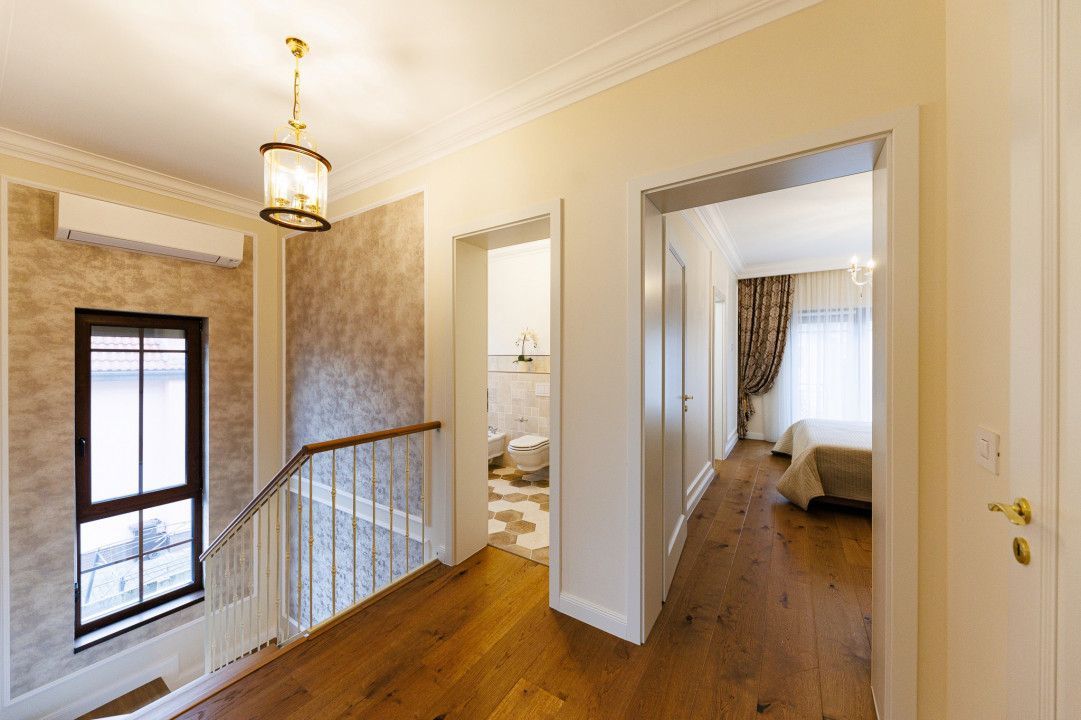 Casa de Lux cu Design Clasic și Piscină la limita dintre Timișoara și Dumbrăvița - Poză 18