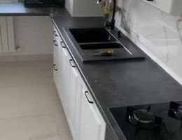 Apartament 2 camere decomandat, intabulat, mobilat si utilat complet – 57.8 mp + balcon 10.6 mp, loc parcare inclus - Poză 2