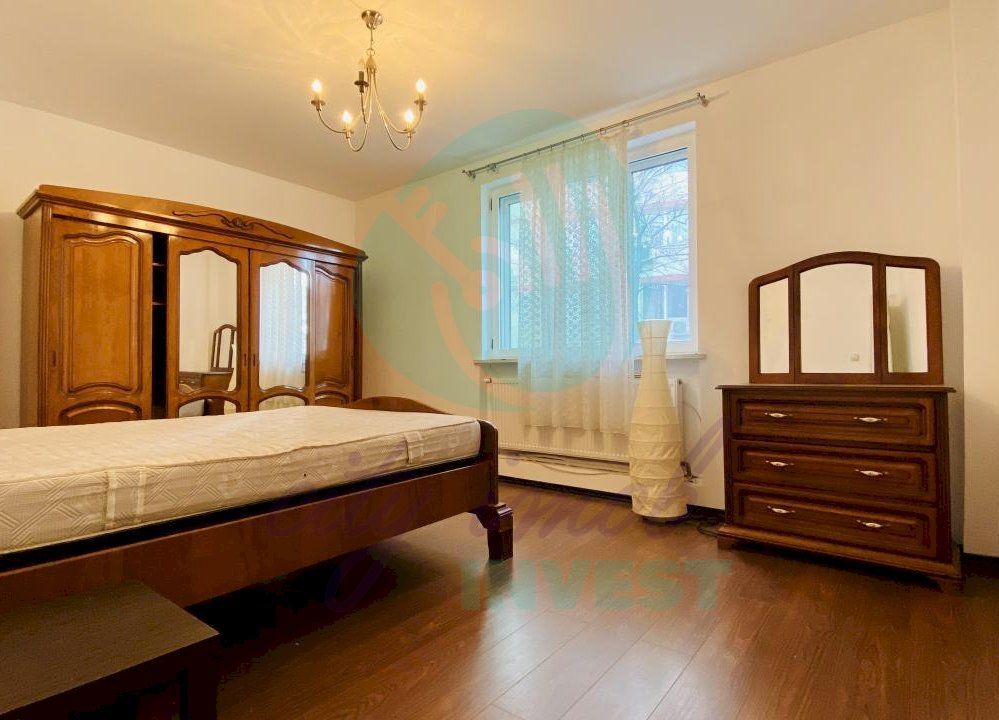 Apartament 6 camere tip duplex - Poză 4