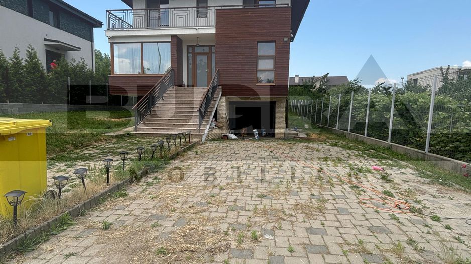 Casa individuala 230 mp, 1000 mp teren, zona Oasului - Poză 10