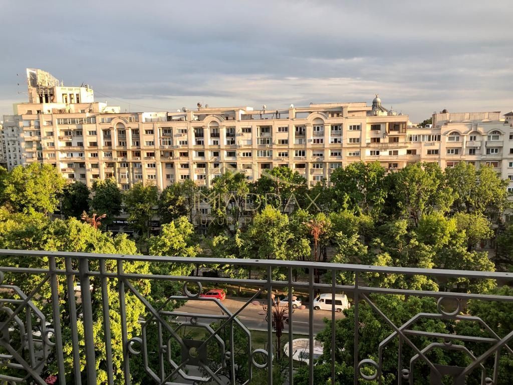 Apartament 2 camere ultracentral // Bulevardul Unirii // vedere Fantani - Poză 17