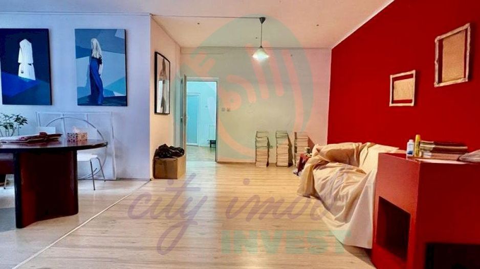 IMOBIL RENOVAT CU CURTE PROPRIE- ROND COSBUC - Poză 12